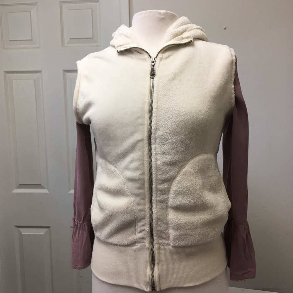 Roxy fleece vest